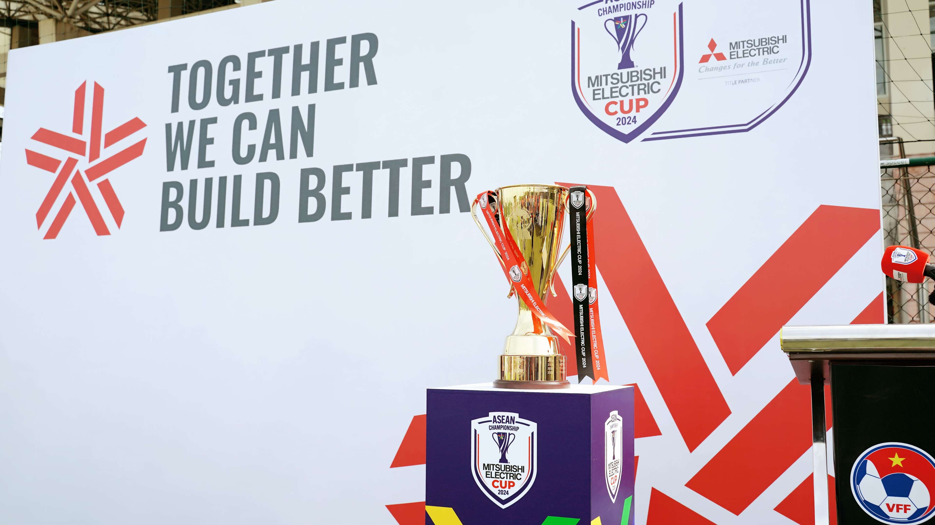 赛中贡献了 赛中贡献了